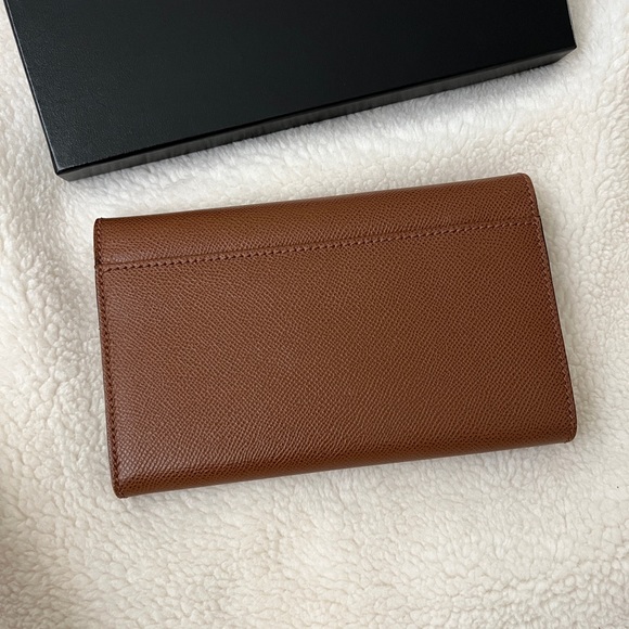 Auth Chanel Vintage Brown Caviar Tri-Fold Wallet - Excellent Condition - Picture 2 of 13